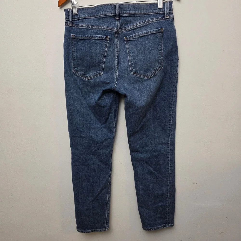 Old Navy Womens Mid-Rise Boyfriend‎ Jeans Blue Medium Wash Size 6